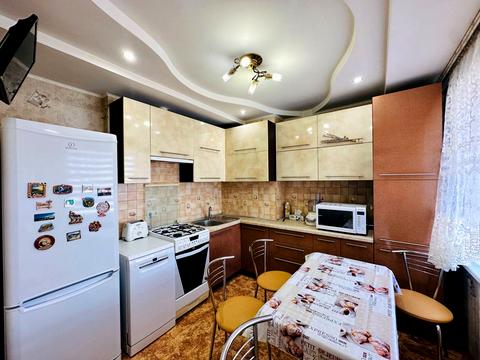 квартира за адресою Райдужний масив вул., 3