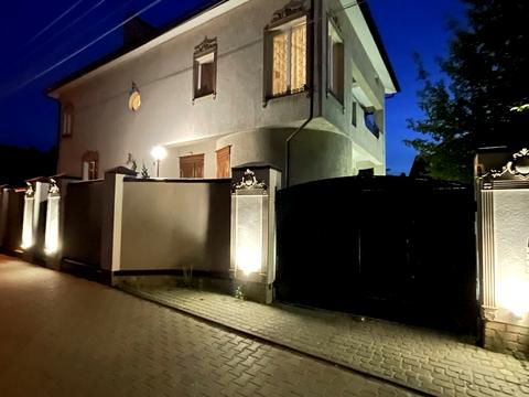 будинок за адресою Дрогобицька вул., 10