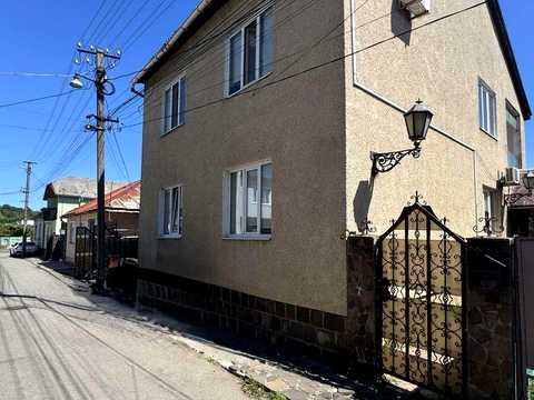 будинок за адресою Новая