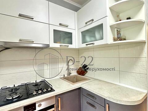 квартира за адресою Космонавта Поповича вул. (Космонавта Волкова), 24