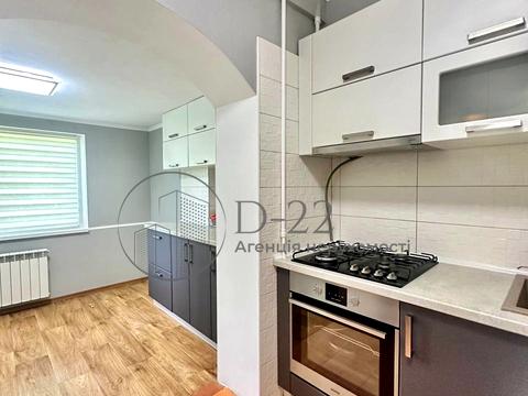 квартира за адресою Космонавта Поповича вул. (Космонавта Волкова), 24