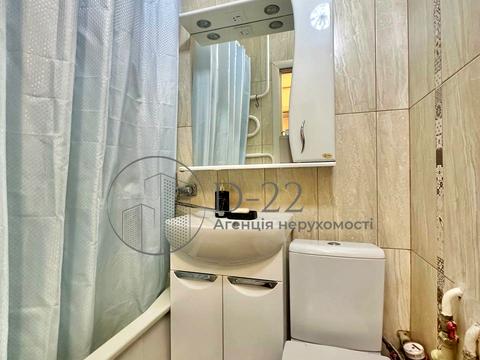 квартира за адресою Космонавта Поповича вул. (Космонавта Волкова), 24