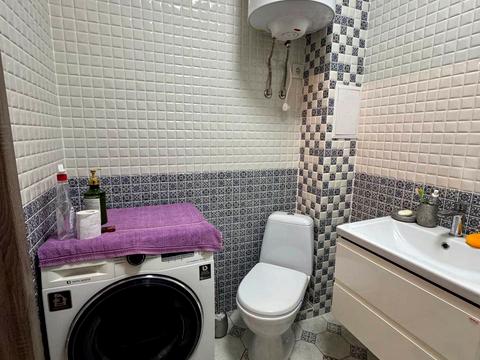 квартира за адресою Центральна вул., (Будинок 4)