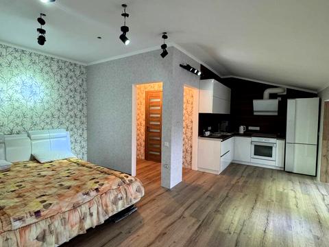 квартира за адресою Центральна вул., (Будинок 4)