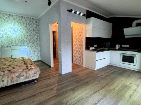 квартира за адресою Центральна вул., (Будинок 4)