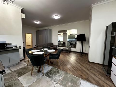 квартира за адресою Шота Руставелі вул., 36