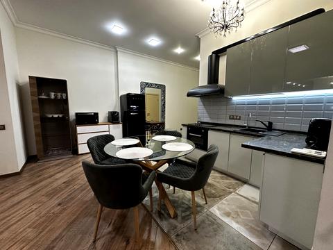 квартира за адресою Шота Руставелі вул., 36