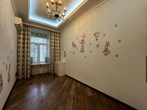 квартира за адресою Шота Руставелі вул., 36