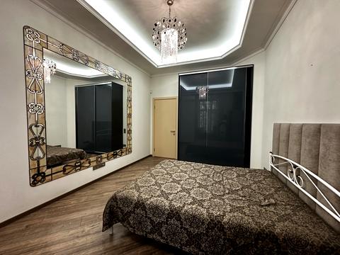 квартира за адресою Шота Руставелі вул., 36