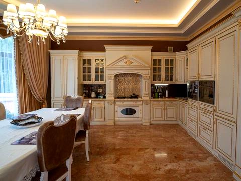 будинок за адресою Купріна вул., 16/1