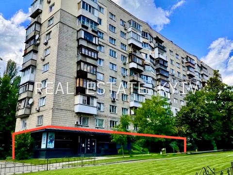 комерційна за адресою Богдана Гаврилишина вул. (Ванди Василевської), 11