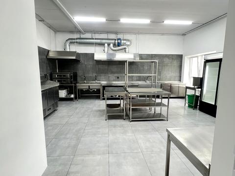 комерційна за адресою Корольова вул., 9