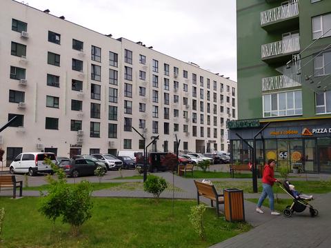 комерційна за адресою Корольова вул., 9