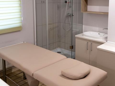 коммерческая по адресу Евгения Чикаленко ул., 52/2 В