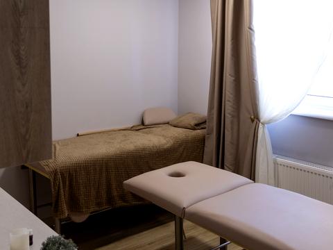 коммерческая по адресу Евгения Чикаленко ул., 52/2 В