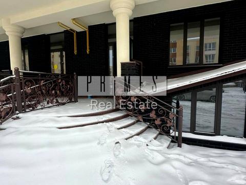комерційна за адресою Відпочинку вул., 1
