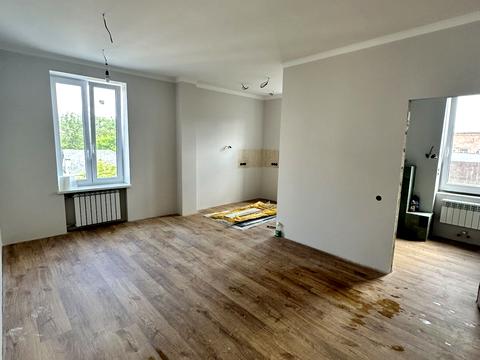 квартира за адресою Ярослава Мудрого вул. (Петровського), 6-8