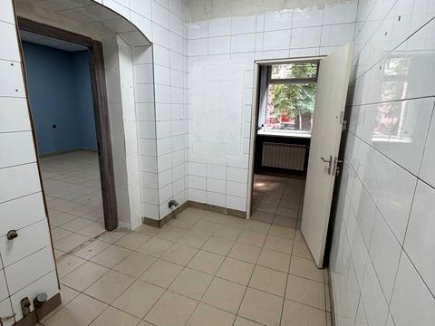 комерційна за адресою Гетьмана Мазепи вул., 20