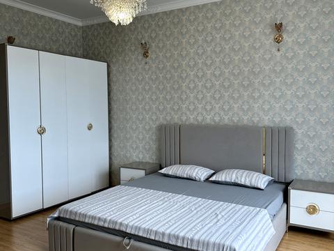 квартира по адресу Литературная ул., 1а