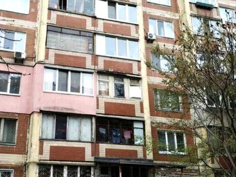 квартира за адресою Вахтанга Кікабідзе вул. (Булгакова), 4