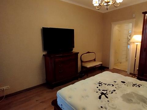 квартира за адресою Святослава Караванського вул. (Жуковського), 10