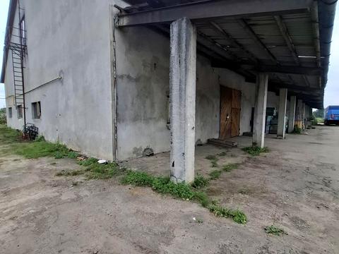 комерційна за адресою Сагайдачного вул., 1