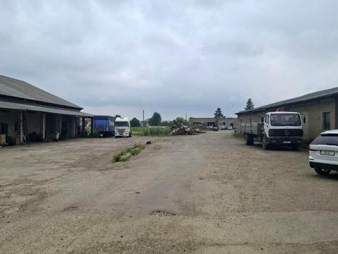 комерційна за адресою Сагайдачного вул., 1
