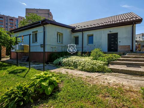 будинок за адресою Шевченка вул., 10