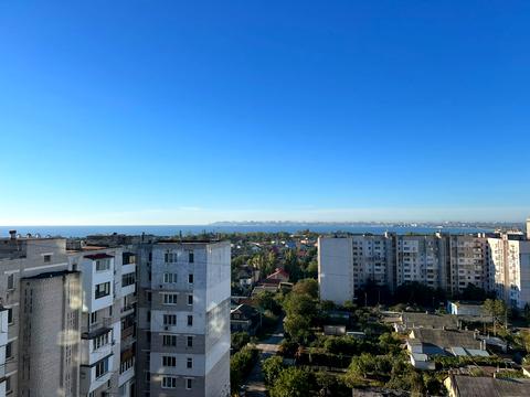 квартира за адресою Героїв Оборони Одеси вул. (Героїв Сталінграду), 24