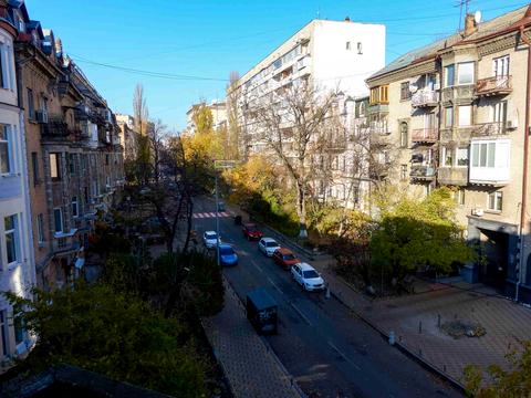 квартира за адресою Тарасівська вул., 16