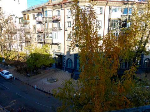 квартира за адресою Тарасівська вул., 16