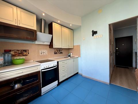 квартира за адресою Академіка Заболотного вул., 18