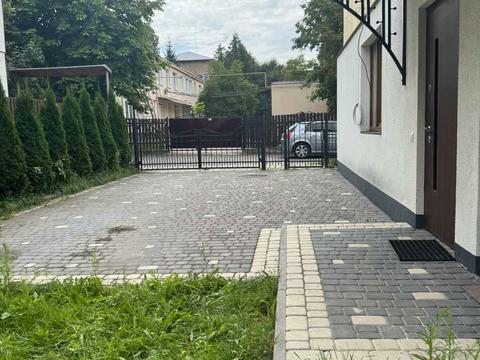 будинок за адресою Журавлина вул., 3