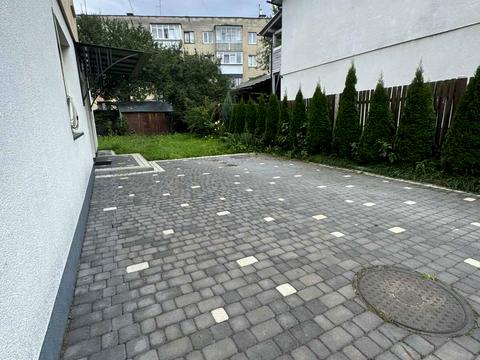 будинок за адресою Журавлина вул., 3