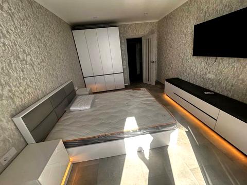 квартира за адресою Набережна Перемоги вул., 40-Д