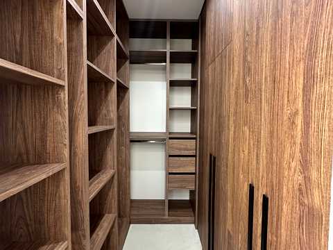 квартира за адресою Романа Левицького вул., (Будинок 2)