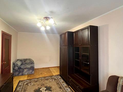 квартира по адресу Степана Бандеры ул., 52