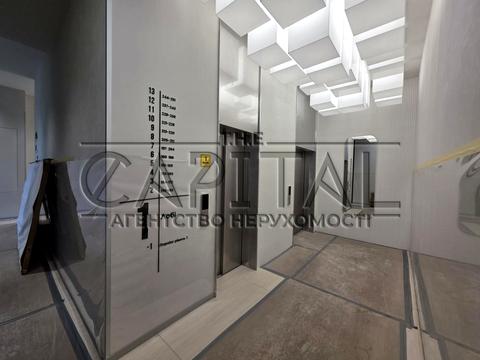 комерційна за адресою Берковецька вул., 4