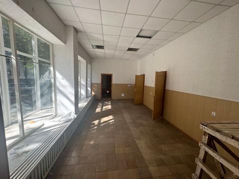 коммерческая по адресу Революції Гідності ул. (Супруна), 9
