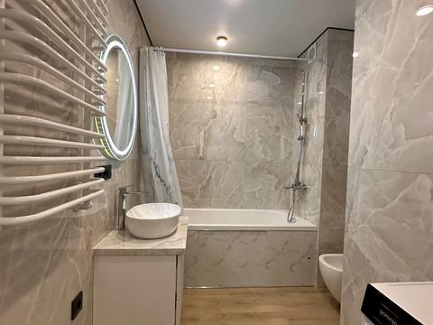 квартира по адресу Степана Бандеры ул., (Будинок 5)