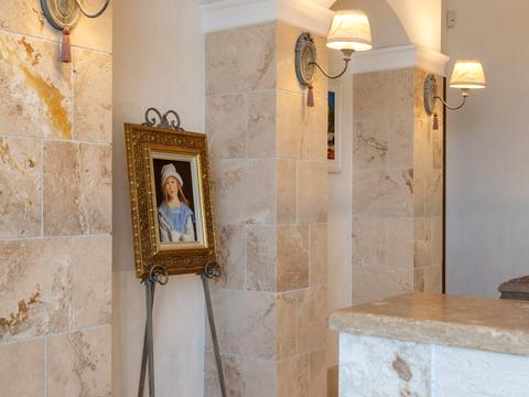 будинок за адресою Вишнева, 1
