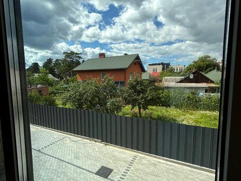 будинок за адресою Центральна вул. (Чапаєва), 37