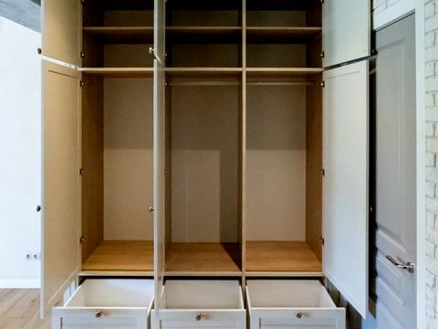 будинок за адресою Абрикосова вул.