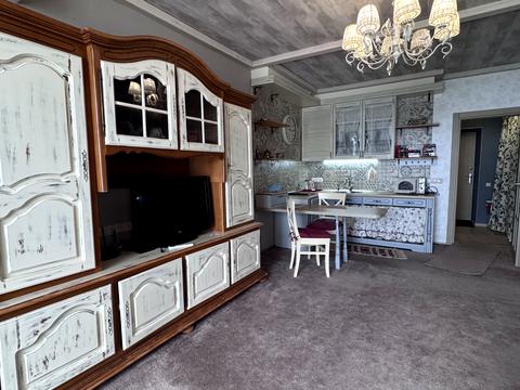 квартира за адресою Портова вул. (Єсеніна), 1