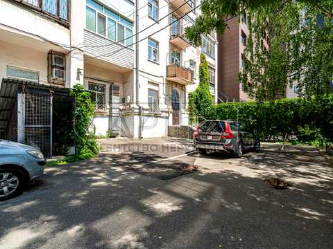 коммерческая по адресу Саксаганского ул., 55