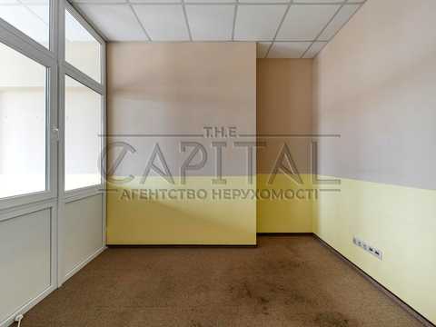 коммерческая по адресу Антоновича ул. (Горького), 33