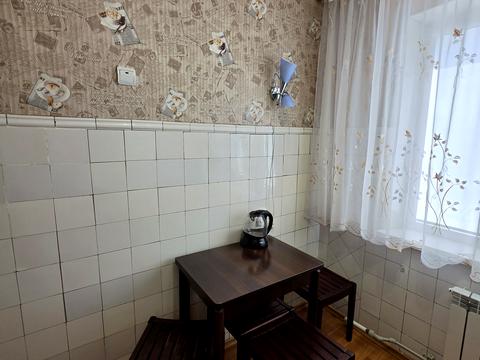 квартира за адресою Петра Григоренка просп. (Маршала Жукова), 15/2