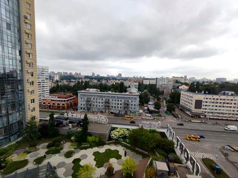 квартира за адресою Берестейський просп. (Перемоги), 26-А