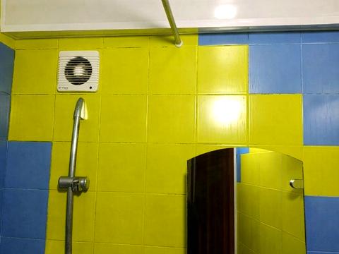 комерційна за адресою Романа Ратушного вул. (Волгоградська), 33