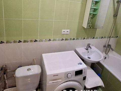 квартира по адресу Героев Украины ул. (Героїв Сталінграду), 12а
